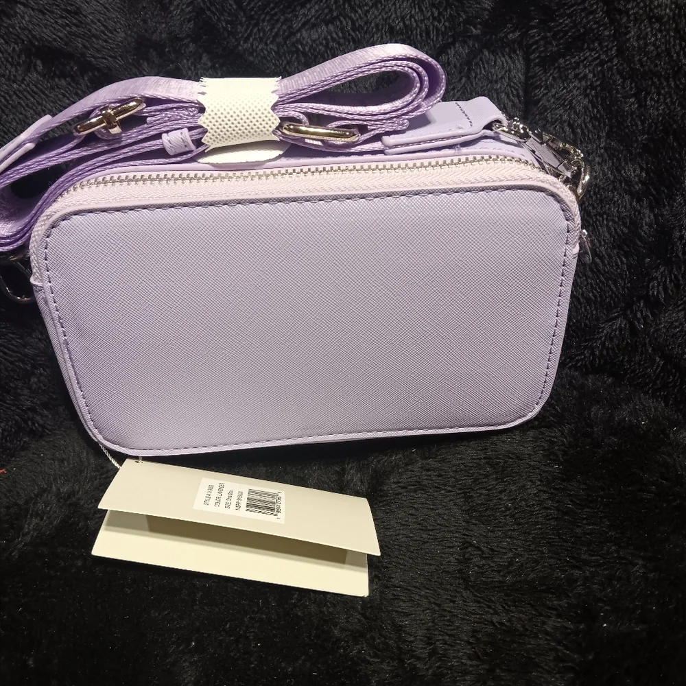 *SOLD* NWT Valentino Orlandi lavender crossbody bag - Picture 2 of 7